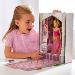 Aurora Disney Story Doll – Sleeping Beauty – 11 1/2'' 17 Aurora Disney Story Doll – Sleeping Beauty – 11 1/2'' -Toys Store 1610040902066 4