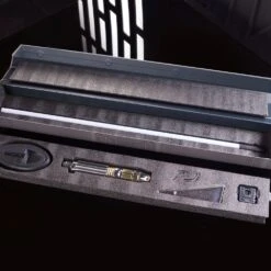 Disney Mace Windu Legacy Custom LIGHTSABER Collectible Set – Star Wars -Toys Store 6106047623984 8