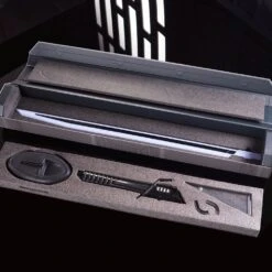 Disney Legacy LIGHTSABER Darksaber Set – Star Wars -Toys Store 6106047624466 8